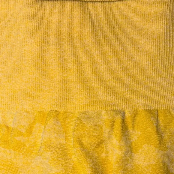 NVGTN Sunshine Yellow Camo Seamless Leggings XS - Picture 3 of 6